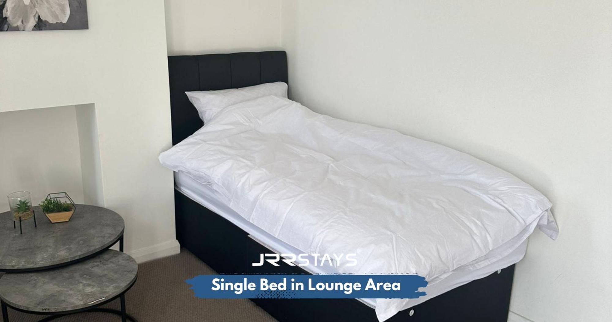 Nuneaton - Ideal 3 Bedroom, Wi-Fi Parking, Sleeps 6 - Jrr Stays 외부 사진